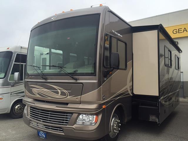 15 Fleetwood Bounder