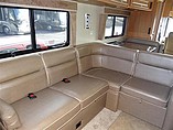 2015 Fleetwood Bounder Photo #10