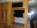 2015 Fleetwood Bounder Photo #16