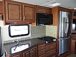 2015 Fleetwood Bounder Photo #4