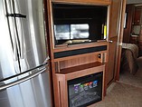 2015 Fleetwood Bounder Photo #10