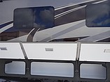 2015 Fleetwood Bounder Photo #19