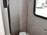 2015 Fleetwood Bounder Photo #14