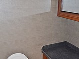 2015 Fleetwood Bounder Photo #16