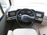 2016 Fleetwood Bounder Photo #11