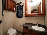 2016 Fleetwood Bounder Photo #11