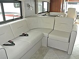 2016 Fleetwood Bounder Photo #10