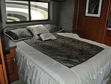 2016 Fleetwood Bounder Photo #12