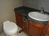 2016 Fleetwood Bounder Photo #14