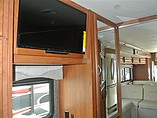 2016 Fleetwood Bounder Photo #17