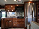 2016 Fleetwood Bounder Photo #18
