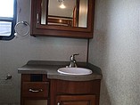 2016 Fleetwood Bounder Photo #24