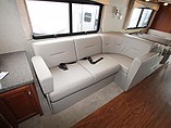 2016 Fleetwood Bounder Photo #12