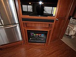 2016 Fleetwood Bounder Photo #13