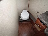 2016 Fleetwood Bounder Photo #27
