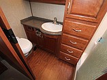 2016 Fleetwood Bounder Photo #28