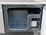 2016 Fleetwood Bounder Photo #22