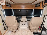 2016 Fleetwood Bounder Photo #28