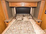 2016 Fleetwood Bounder Photo #52
