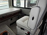 2015 Fleetwood Bounder Photo #8