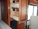 2015 Fleetwood Bounder Photo #11