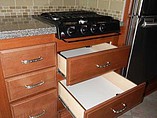 2015 Fleetwood Bounder Photo #14