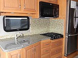 2015 Fleetwood Bounder Photo #19