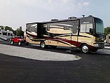 2013 Fleetwood Bounder Photo #2
