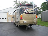 2013 Fleetwood Bounder Photo #5