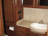 2013 Fleetwood Bounder Photo #15