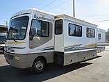 2003 Fleetwood Bounder Photo #14