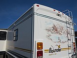 2003 Fleetwood Bounder Photo #20