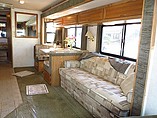 2003 Fleetwood Bounder Photo #30