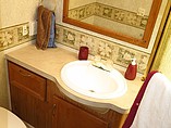 2003 Fleetwood Bounder Photo #39