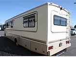 1996 Fleetwood Bounder Photo #3