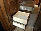 2011 Fleetwood Bounder Photo #31