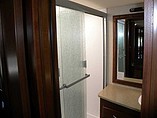 2011 Fleetwood Bounder Photo #46