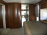 2011 Fleetwood Bounder Photo #49