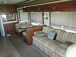 2003 Fleetwood Bounder Photo #6