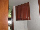 2003 Fleetwood Bounder Photo #12