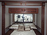 2015 Fleetwood Bounder Photo #13