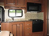 2015 Fleetwood Bounder Photo #10