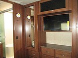 2015 Fleetwood Bounder Photo #15