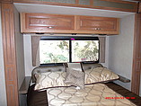 2015 Fleetwood Bounder Photo #18
