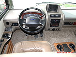 2015 Fleetwood Bounder Photo #21