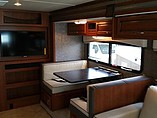 2015 Fleetwood Bounder Photo #11