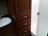 2015 Fleetwood Bounder Photo #20
