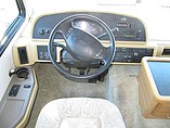 2001 Fleetwood Bounder Photo #9