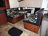 2011 Fleetwood Bounder Photo #16