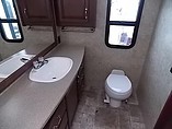 2013 Fleetwood Bounder Photo #21